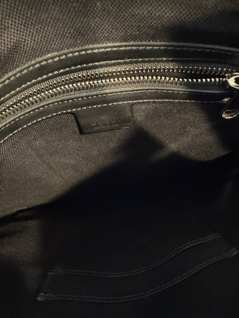 Gucci Black GG Supreme Messenger with Red and Blue Web Strap - Picture 5 of 5